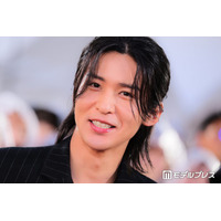 Snow Man目黒蓮、カナダから一時帰国後初のイベント登壇 雨のレッドカーペット降臨しファン歓声【SAKAMOTO DAYS】