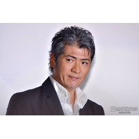 吉川晃司、左目失明の危険で緊急手術 ライブ延期を発表「激しい運動は控える等の制限があるため」