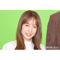 3児の母・川崎希、生後11ヶ月迎えた次女のお目々ぱっちりショット公開に反響「すでに超美人」「パパにもママにも似てる」の声