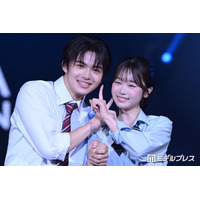 「今日好き」はるねねカップル、手繋ぎ＆ほっぺツンのラブラブランウェイ 「尊い」「にやける」と反響【オキコレ2026】