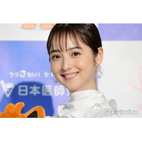2児の母・佐々木希、七夕にちなんだ食卓公開「可愛い飾り付けでテンション上がる」「家族4人で楽しんだんですね」の声