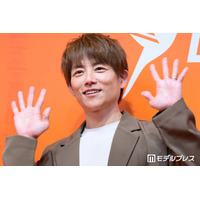 杉浦太陽、第5子・夢空（ゆめあ）ちゃんの“立つ練習”ショット公開「一生懸命な顔が可愛い」「立派に成長してる」