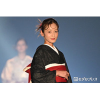 西山茉希、10年ぶり「TGC」登場 地元・新潟で上品な着物の着こなし「死ぬほど緊張しました」【TGC新潟2026】
