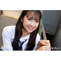 「今日好き」清水あす香、美脚際立つミニスカ動物園コーデに絶賛の声「頭身バランス神」「脚長すぎる」