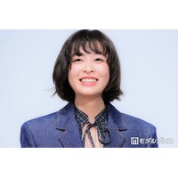森七菜、東京タワー背景のキャミドレス姿「透明感がすごい」「大人っぽくてドキッとした」