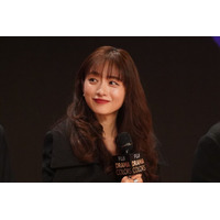 石原さとみ、共演俳優の息子との“キスハプニング”振り返る「なぜか唇を奪われました」【ポリティカルパン】