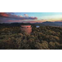 星野リゾート「リゾナーレ福井」2027年9月開業へ 化石が眠る“恐竜の森”に誕生、最上階には大自然を望むパノラマプールも