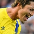 鈴木優磨、ベルギーで荒ぶる！相手選手・相手監督との「バトル」がこれ 画像