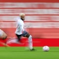 ネイマール、すげぇ！「股抜きからの超絶ミドル」にハット…格が違う男 画像