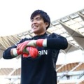 日本代表GK西川周作、キック弾道がすごすぎ！前川黛也も「金とれる」と脱帽 画像