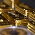 金、1グラム9000円に迫る 画像