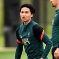 「タキ！」南野拓実も参戦したリヴァプール選手の“鳥かご練習”がこれ 画像