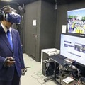 参院選にらみアバターで街頭演説 画像
