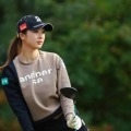松田鈴英、新垣比菜が首位で最終日ヘ　青山加織は3位 画像