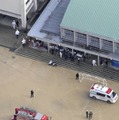 大阪の小学校異臭33人体調不良 画像