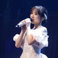 「矢吹奈子 卒業コンサート〜未来への翼〜」（C）Mercury