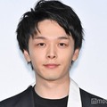 中村倫也“最高の掛け合いシーン”が丸々カット 舞台挨拶で知る「早めに教えて」＜宇宙人のあいつ＞ 画像