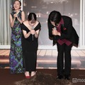 橋本環奈＆ジャニーズWEST重岡大毅らお台場に集結 ドッキリ予想外れる＜禁じられた遊び＞ 画像