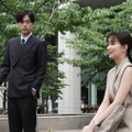 成田凌、岡崎紗絵「転職の魔王様」第4話より（C）カンテレ