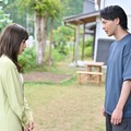 川口春奈、中村倫也「ハヤブサ消防団」第8話より（C）テレビ朝日