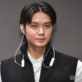 新ラインナップ発表会に出席した磯村勇斗（C）モデルプレス