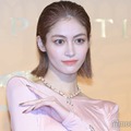 「ブルガリ セルペンティ 75周年 時を超えて紡がれる無限のストーリー展」に出席した楓（C）モデルプレス