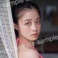 橋本環奈 3rd写真集「KALEIDOSCOPE」ポストカード（提供写真）