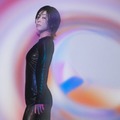 宇多田ヒカル、“同期”椎名林檎とテレビ初共演 コラボ楽曲「二時間だけのバカンス」歌唱決定＜with MUSIC＞ 画像