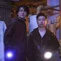 森本慎太郎、浜野謙太「街並み照らすヤツら」第5話より（C）日本テレビ