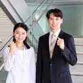 宮本真アナ、梶谷直史アナ（C）フジテレビ