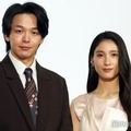 土曜ドラマ「Shrink―精神科医ヨワイ―」の試写会に登壇した中村倫也、土屋太鳳（C）モデルプレス