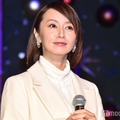 鈴木亜美、娘の最新ショット公開「美人さん確定」「目元がママそっくり」と反響 画像