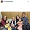 丸高愛実、生後2ヶ月の長男と祖父母が初対面！幸せSHOTに「素敵な家族写真」「ほっこりする」の声 画像