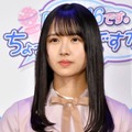 日向坂46上村ひなの、加入6周年を報告！制服風SHOTに「エモすぎる」「とても素敵な写真！」の声 画像