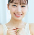 日向坂46濱岸ひより、純白ウエディングドレス姿 1st写真集先行カット解禁【もしも】 画像