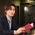 【年下彼氏2 episode10】亜里斗（岡崎彪太郎）、お酒に初挑戦 バーテンダー・千帆（中田クルミ）、優しく出迎える 画像