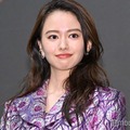 山本舞香「隠していました」新ヘアで印象ガラリ「凄まじいギャップ」「似合ってる」 画像