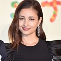 黒木メイサ、引き締まった美ウエスト披露「かっこよすぎ」「スタイル抜群」の声 画像