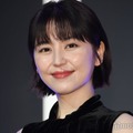 長澤まさみ、久々インスタ更新でほっそり美脚披露「息を呑む美しさ」「破壊力すごい」と反響続々 画像