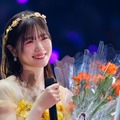 日向坂46丹生明里、涙と笑顔で7年間のアイドル人生に幕 多数のゲスト・生中継…異色の卒業セレモニー開催 画像