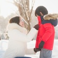 雪国で…幼稚園に遅刻ギリギリの親子「一か八か…」思いついた”冬のアイテム”で遅刻回避！？ 画像