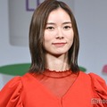 朝日奈央、前撮りウエディングフォト公開「美しすぎる」「スタイル抜群」絶賛の声 画像