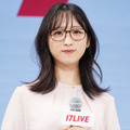 「透明感やば」小栗有以、韓国の冬を楽しむお茶目SHOTに反響「可愛すぎて困る」 画像