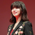 池田エライザ、美しさの際立つアップSHOTに「なんでこんなまつげ長いの」「とってもキレイ」の声 画像