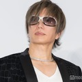 GACKT、映画撮影で全治3ヶ月の怪我「左足太ももの血管が中で切れて」 画像