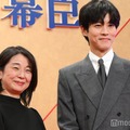 安達奈緒子氏、松坂桃李（C）モデルプレス