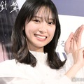 日向坂46金村美玖、オフショルで美デコルテ輝く 春コーデに「透明感すごい」「女神」の声 画像