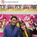 川栄李奈『ダメマネ』共演の安田顕とパシャリ！笑顔SHOTに反響「見惚れてしまいます」「素敵なショット」 画像