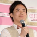 クマムシ佐藤大樹、温泉旅行で恋人と密着歯磨きショット「お似合い」「身長差可愛すぎ」の声 画像