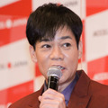 名倉潤、渡辺満里奈と寄り添った“結婚20周年”SHOTに反響「愛でいっぱい」「これからもお幸せに」 画像